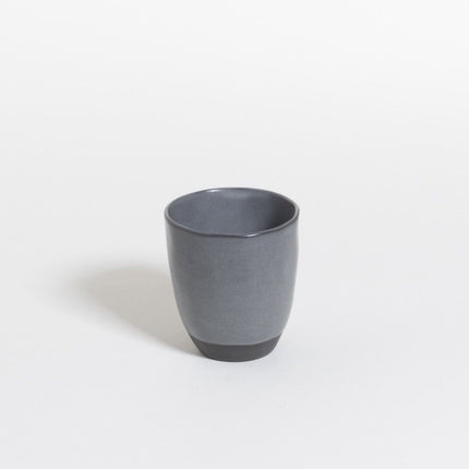 The Table Atelier Mok Zonder Oor 130 ml - Black Truffle