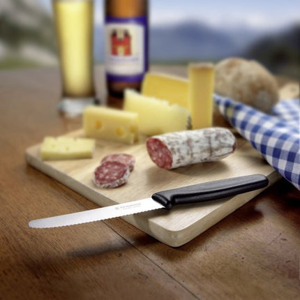 Victorinox Swiss Classic Tomaten-/ broodmes 11 cm - zwart