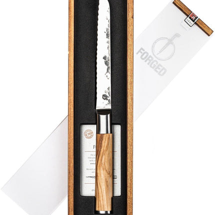 Forged Olive Universeel mes gekarteld
