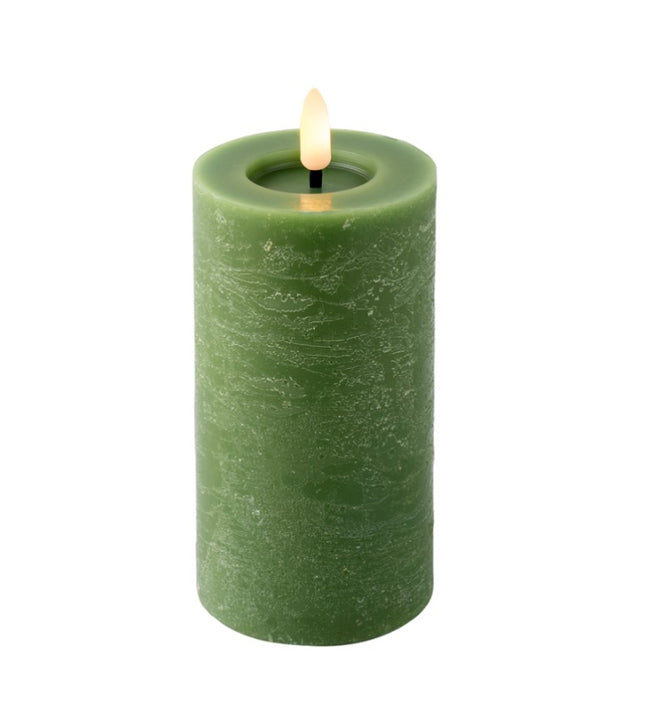 Lumineo LED kaars wax - 7x15cm - groen