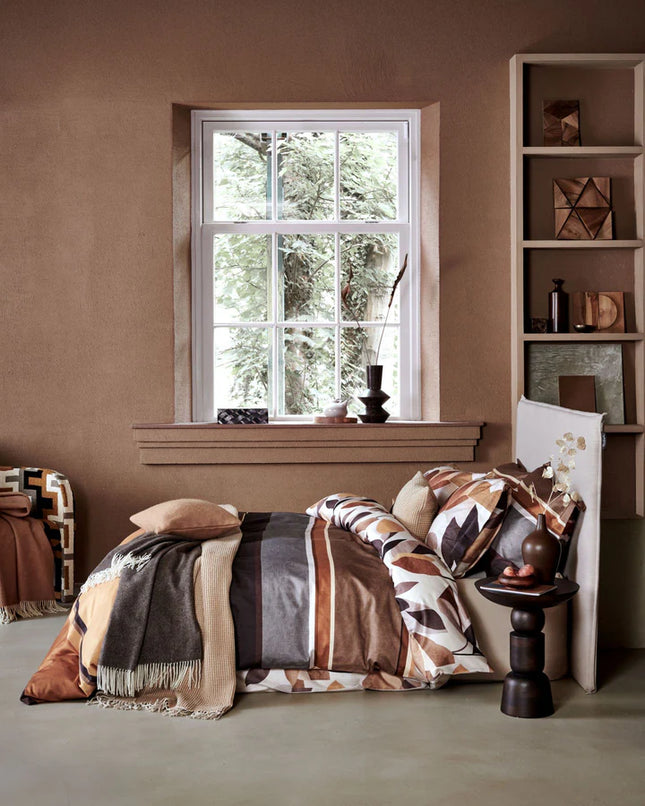 Vandyck Dekbedovertrek Autumn Fern 240x200/220 taupe, showmodel